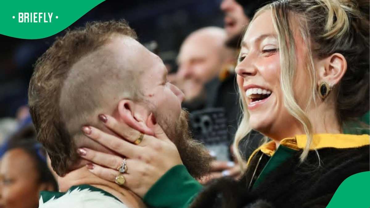 Beauty and brains: Springbok RG Snyman’s wife Saskia earns Master’s degree