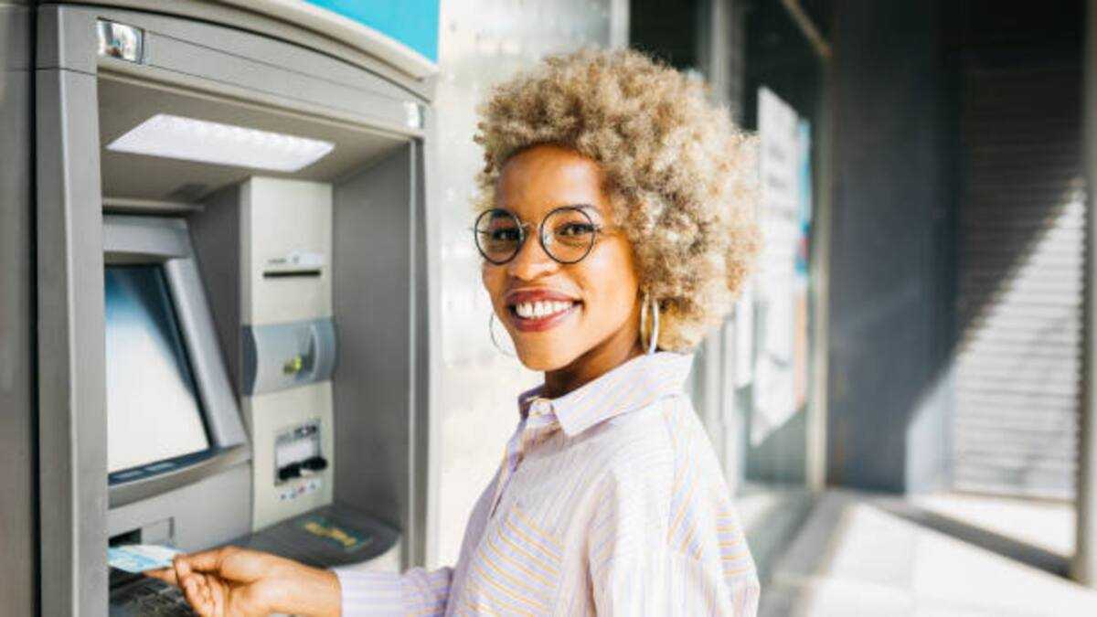 Are FirstRand bank and FNB the same? Here is everything you need to ...