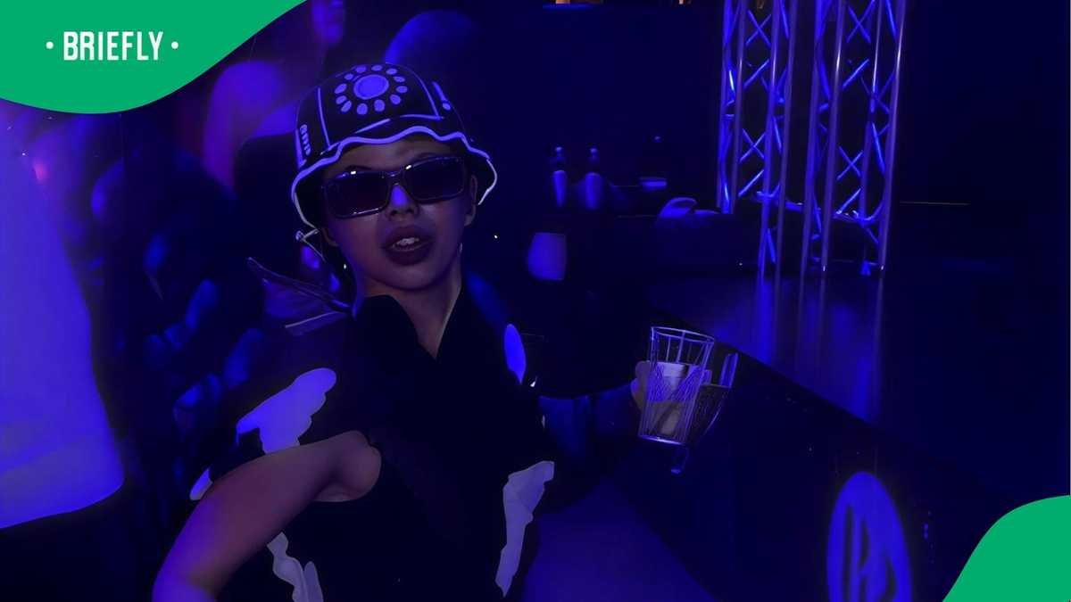 Japanese woman dances to amapiano in club in TikTok video