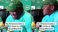 Springbok Bongi Mbonambi’s Afrikaans bundle runs out during press conference: Mzansi shows support