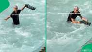 Heroic swimmer saves duckling trapped in strong river currents in France