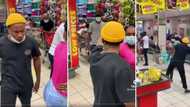 Angry men break into dance battle in Durban shopping centre, leave shoppers and the internet in stitches