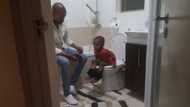 LOL: Dad holds phone while son takes poo, has parents sharing #PottyTrainingFails