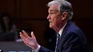 Markets fluctuate, oil falls again as recession warnings build