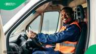 "Let's get our licences": Courier driver's salary with matric and a licence leaves Mzansi impressed