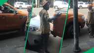 Heroic Pretoria car guard wows SA by skillfully directing driver out of tight spot