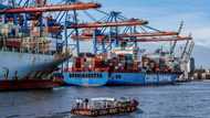 Global maritime sector agrees deal on carbon-reduction target