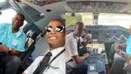 Pilot sheds tears of joy after first commercial flight with his father: "Dad, I'm thankful"