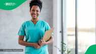 A Mzansi nurse danced and prayed at her hospital, and the viral TikTok had SA praising along with her