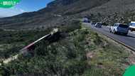Two trucks overturn in strong Western Cape winds, incident forces Du Toitskloof pass to close