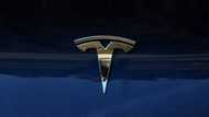 Tesla settles wrongful death lawsuit from fatal crash