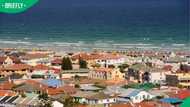 “Wouldn’t recommend”: Mzansi debates Cape Town suburb with homes under R900K minutes from the beach
