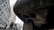 Eight EU countries oppose bloc's car emissions limits