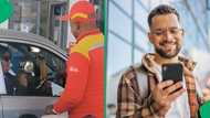 Woman locks steering wheel while getting petrol at a garage, Mzansi laughs: "Rather safe than sorry"