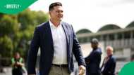 Graeme Smith’s blonde companion at Springboks match gets people talking