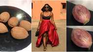 Talented African Baker Moulds Onions and Coconuts With Flour