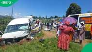 KZN M70 collision injures 17 including schoolchildren, South Africans react to taxi's involvement