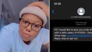 Woman gets SMS for job earning R1000 a day, Mzansi pokes fun at scams: "You should consider buying Twitter"