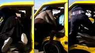 South Africans amused as taxi commuters struggle to exit front seat: #Frog