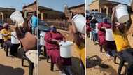 Elders join in on the trending water bucket challenge, their reactions have Mzansi in fits of laughter