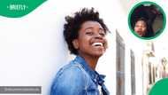 "Driver will catch feelings": Cheerful woman serenades e-hailing driver during trip, SA entertained