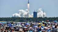 Chinese astronauts set up new lab on space station