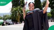 "This is every parent's dream": SA proud of lady settling R47K student debt in order to graduate