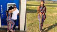 Stunning SA journalist reacts to hilarious pic of ATM lady lookalike