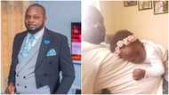 Dad says he can't lose weight, precious daughter needs his belly to sleep