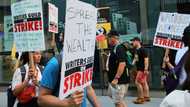 Game makers seek unions as digital entertainment booms