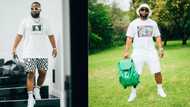 Cassper Nyovest gives away old clothes to fan, Mzansi applauds him
