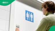 “Heart Dropped”: Man finds R500K in bathroom, does the unexpected