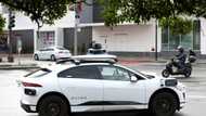 Uber taps into self-driving tech of former rival Waymo