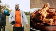 Personal trainer chows KFC while exercising in hysterical clip, leaves SA with bellyaches from laughter