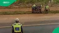 Dashcam video of officers' clash with driver divides Mzansi online