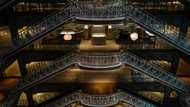 Protesters shut luxury Paris store La Samaritaine