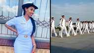 Stunning female naval officer has jaws dropping on the floor: “It is the waist for me”