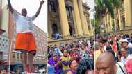 Durban crowd shows Jub Jub major love as hundreds surround his car trying to capture him