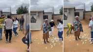 Video of grandkids celebrating gogo's 80th birthday with countless banknotes warms SA's heart