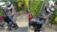 Lovers who are crazy about power bike set to get married, cute loved up photos light up the internet