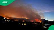 SA concerned as hundreds evacuated after Table Mountain bursts into flames