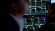 Wall Street ends up thanks to technical rebound and bargain hunt