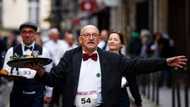 Paris crowns champion waiters in one-of-a-kind 'cafe race'