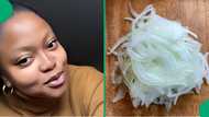 "This generation is not here to suffer": Ama2K future makoti shows clever onion-chopping technique