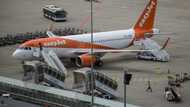 EasyJet flies into third straight annual loss