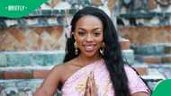 Photo of Khosi Twala and her alleged white boyfriend on Greek vacation sparks reactions