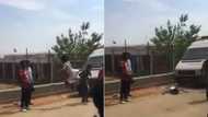 LOL: Man knocks himself out after trying a drop kick and Mzansi is left in stitches