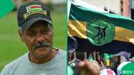 Former Springboks coach Peter De Villiers spotted with John Hlophe in MK Party T-shirt