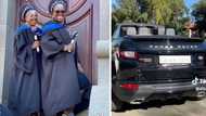 Bloemfontein mum and daughter become UFS degree holders, drive black Range Rover with personalised "Graduates" number plate to campus