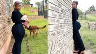 Stunning woman shares pics, peeps focus on everything but her: "I’m worried ngechicken"